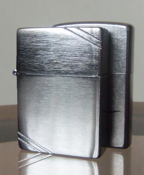 Zippo 1935 Replica and Zippo Pure.